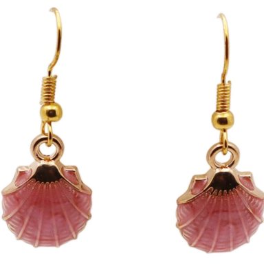 Roze schelp oorbellen met goudkleurige accenten